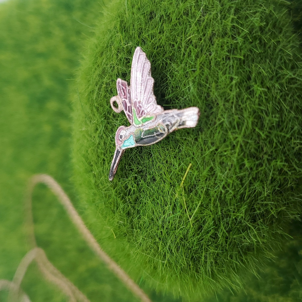 Hummingbird Charm Colorful P336 Wildlife - Picture 2 of 3